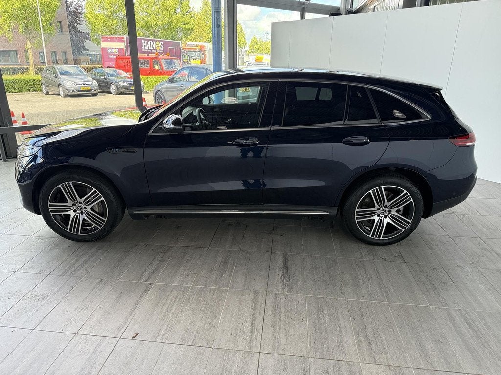 Mercedes-Benz EQC 400 4MATIC Business Solution Luxury 80 kWh, Auto's, Mercedes-Benz, Zwart, 80 kWh, Blauw, Vierwielaandrijving