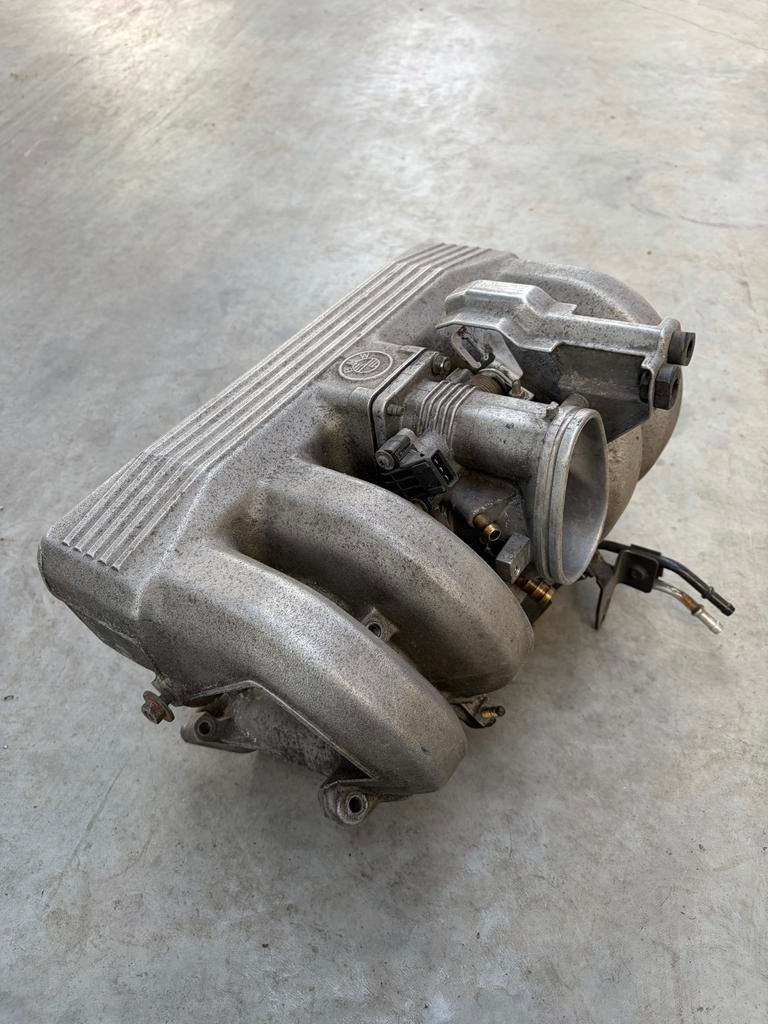 BMW E30 318iS Inlaatspruitstuk M42B18 - Zeldzaam!, Auto-onderdelen, Motor en Toebehoren, Ophalen of Verzenden, Gebruikt, BMW