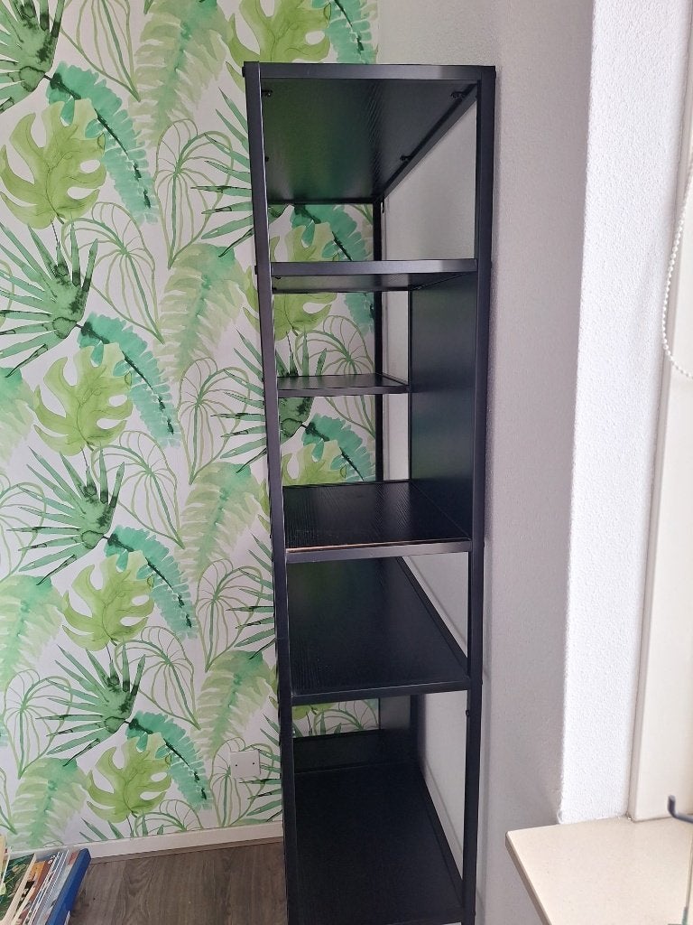 Zwart metalen rek met houten planken, Ophalen, Zo goed als nieuw