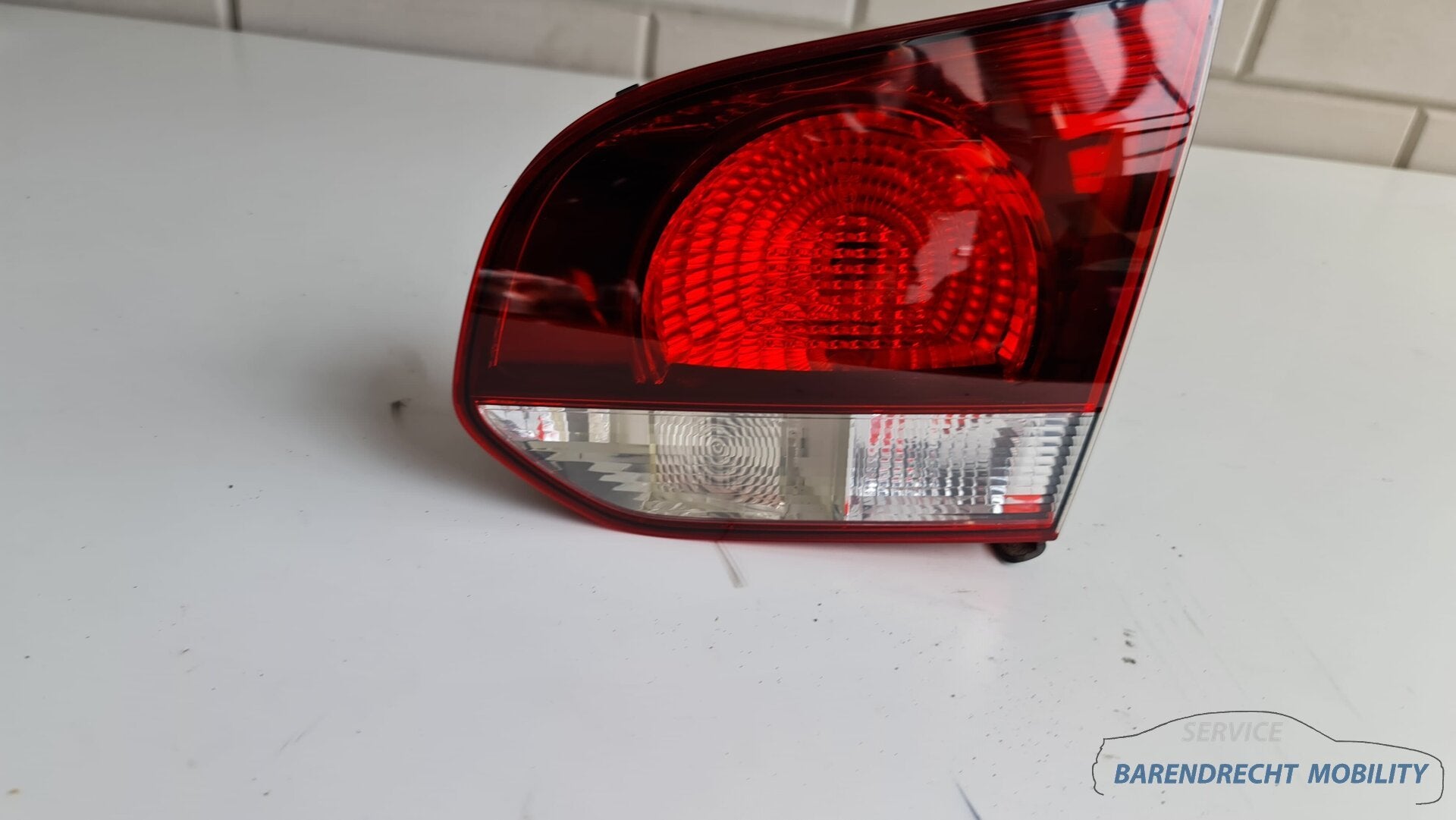 Achterlicht VW Golf VI 6 5K0945094K rechts binnen kersen roo, Gebruikt, Volkswagen, Volkswagen AG, Berliner Ring 2
38440  Wolfsburg, DE