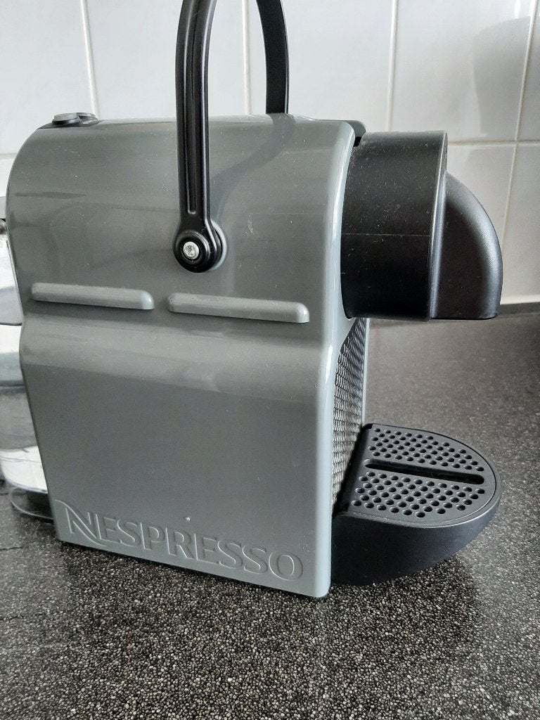 NESPRESSO  MAGIMIX   ( WERKT NIET HELEMAAL GOED ), Witgoed en Apparatuur, Koffiezetapparaten, Ophalen, Gebruikt, Espresso apparaat