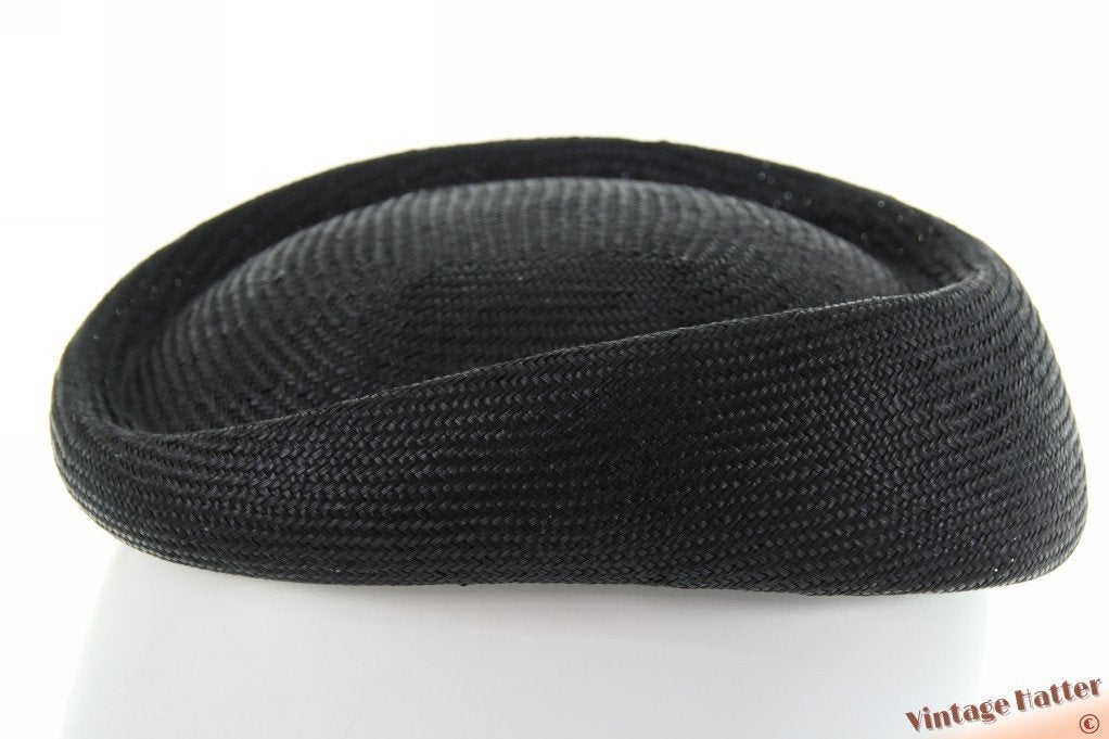 Dames pillbox cocktail hoed Weba Hats zwart sisal 52-63 NEW, Weba Hats, Hoed, Nieuw, One size fits all