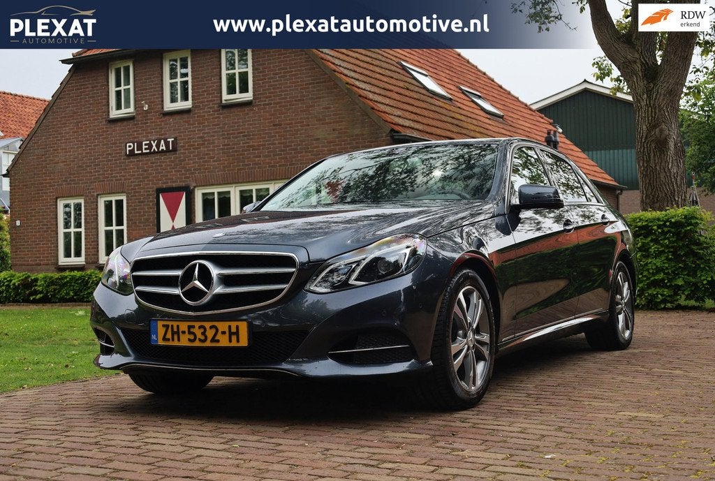 Mercedes-Benz E-klasse 250 Prestige Elegance Aut. | NIEUWSTA, Auto's, Mercedes-Benz, Automaat, Achterwielaandrijving, Gebruikt