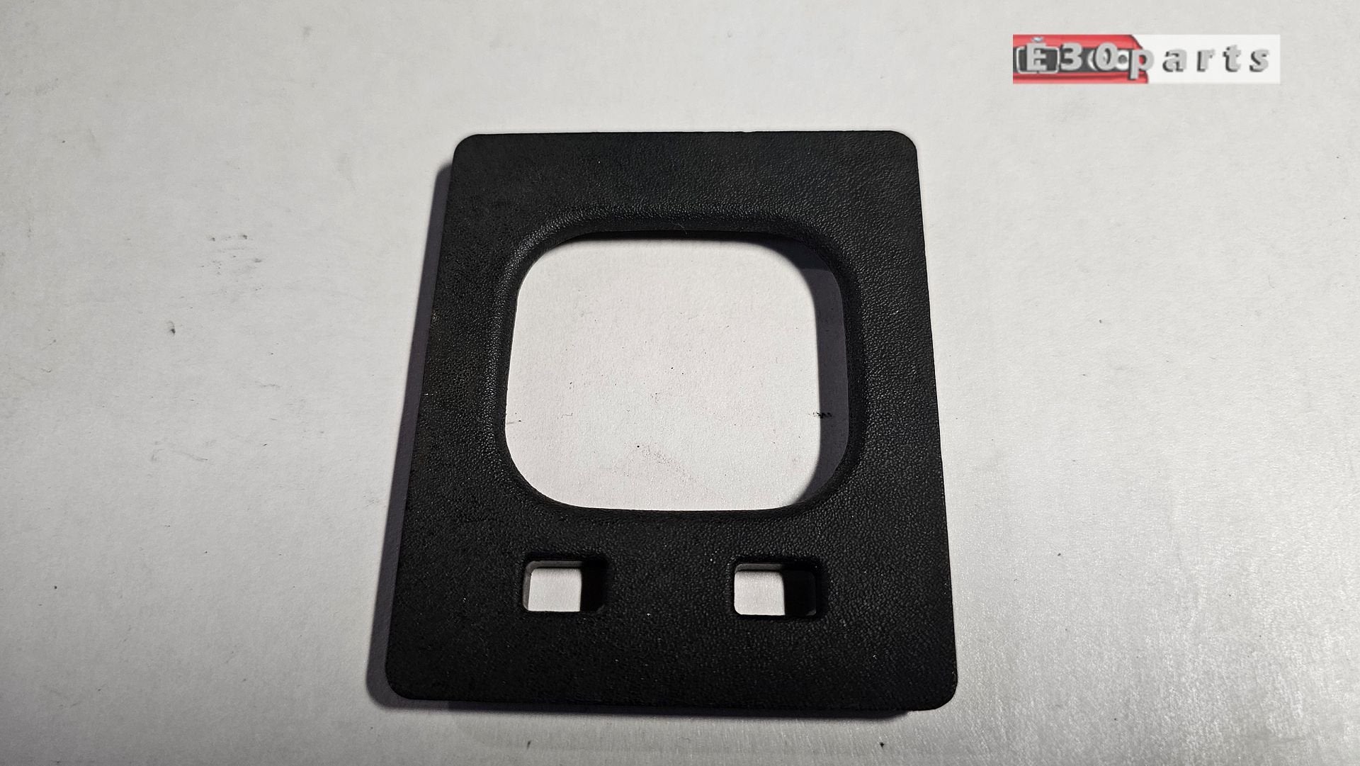 Afdekplaat Frame klok analoog BMW 3 serie E30 62131376904 13, Gebruikt, -, Ophalen of Verzenden, -