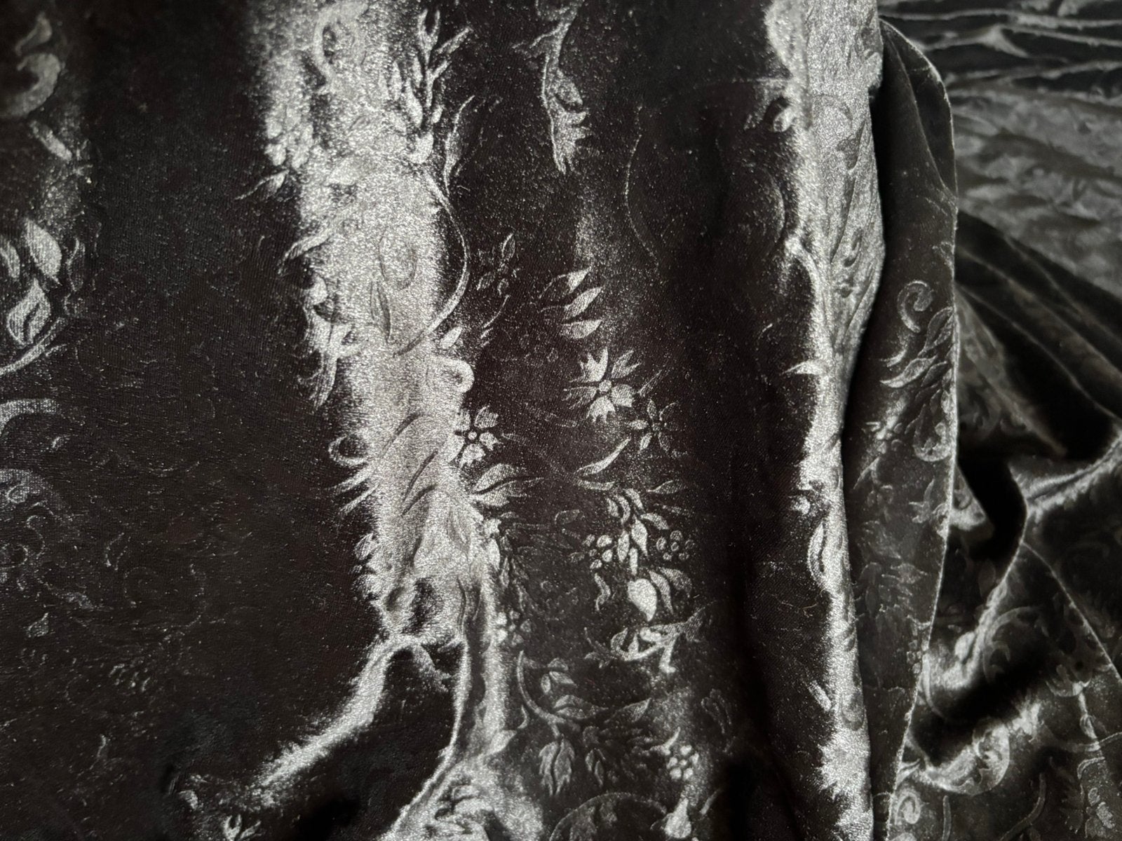 Flamenco rok zwart fluweel lengte 95 cm taille 70 cm,, Kleding | Dames, Rokken, Ophalen, Zwart, Maat 42/44 (L), Zo goed als nieuw