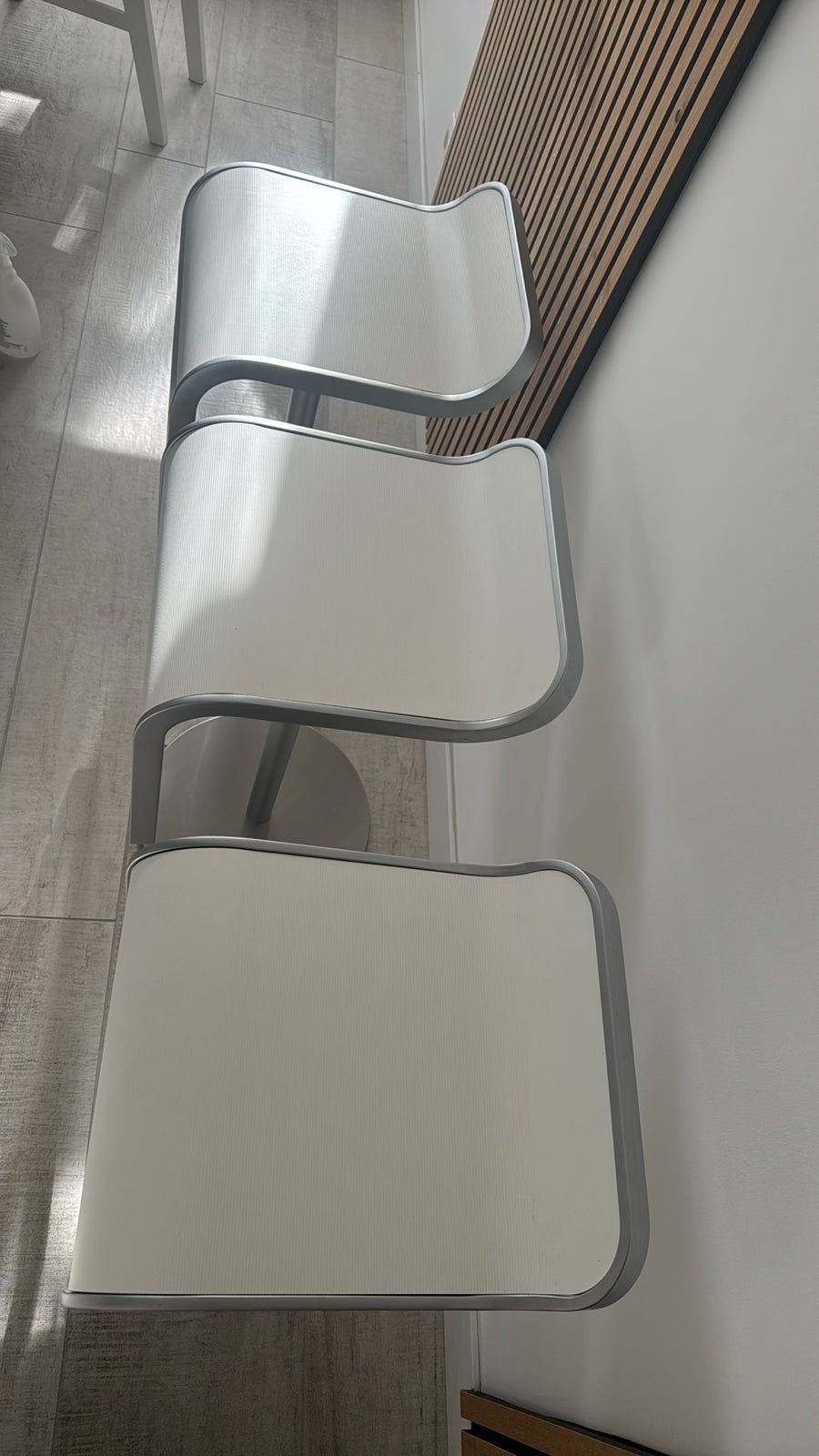 La Palma LEM barkrukken - Wit, RVS, draaibaar, verstelbaar, Ophalen, Gebruikt, In hoogte verstelbaar, 90 cm of meer