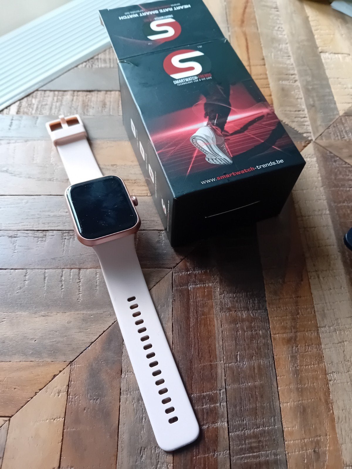 Smartwatch Dames - Rosé GoudLVB - Smartwatch-Trends, Smartwatch-Trends, Ophalen of Verzenden, Zo goed als nieuw, Roze