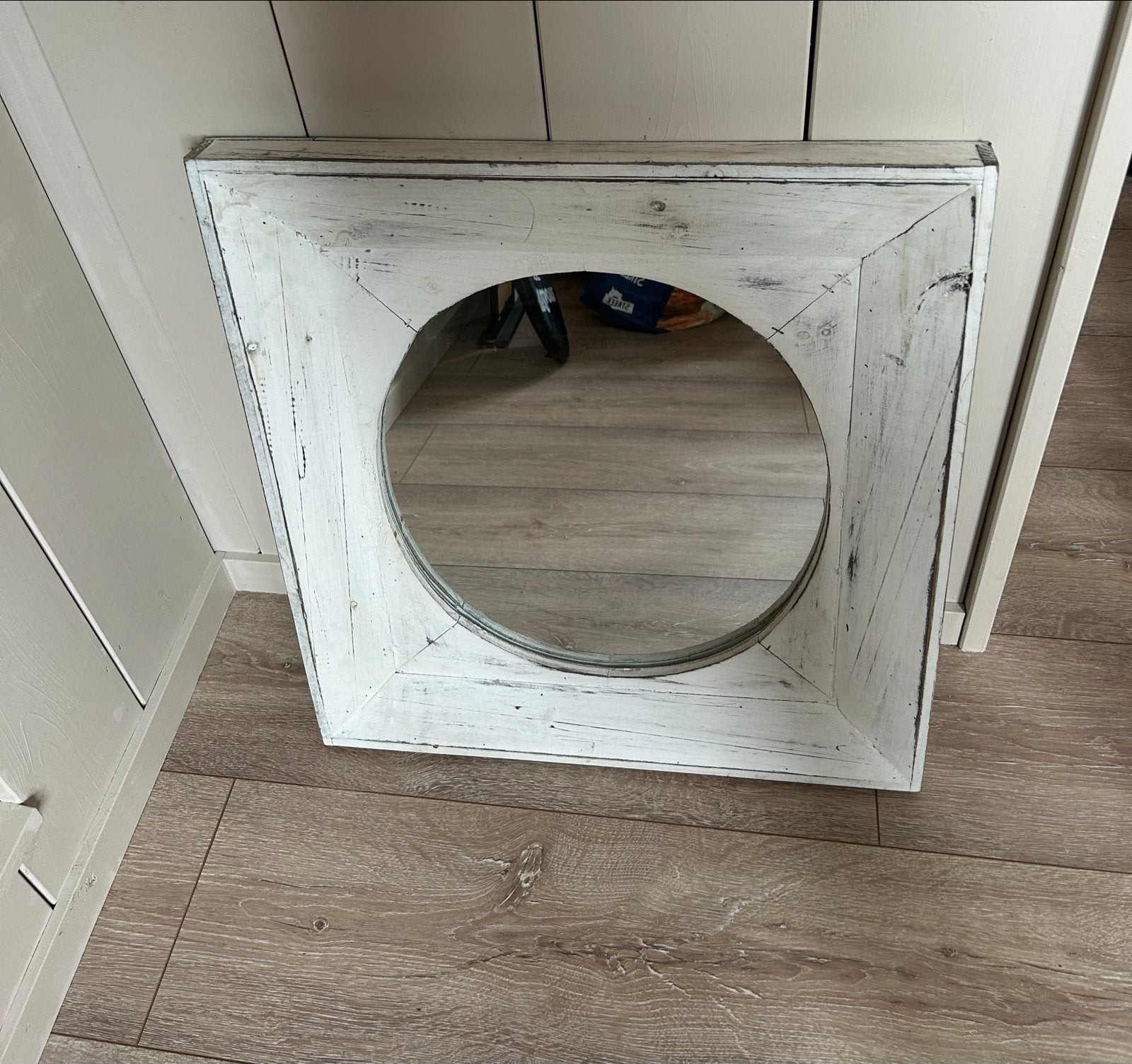 Witte houten spiegel whitewash, Huis en Inrichting, Woonaccessoires | Spiegels, Ophalen, Gebruikt, Vierkant, Minder dan 100 cm