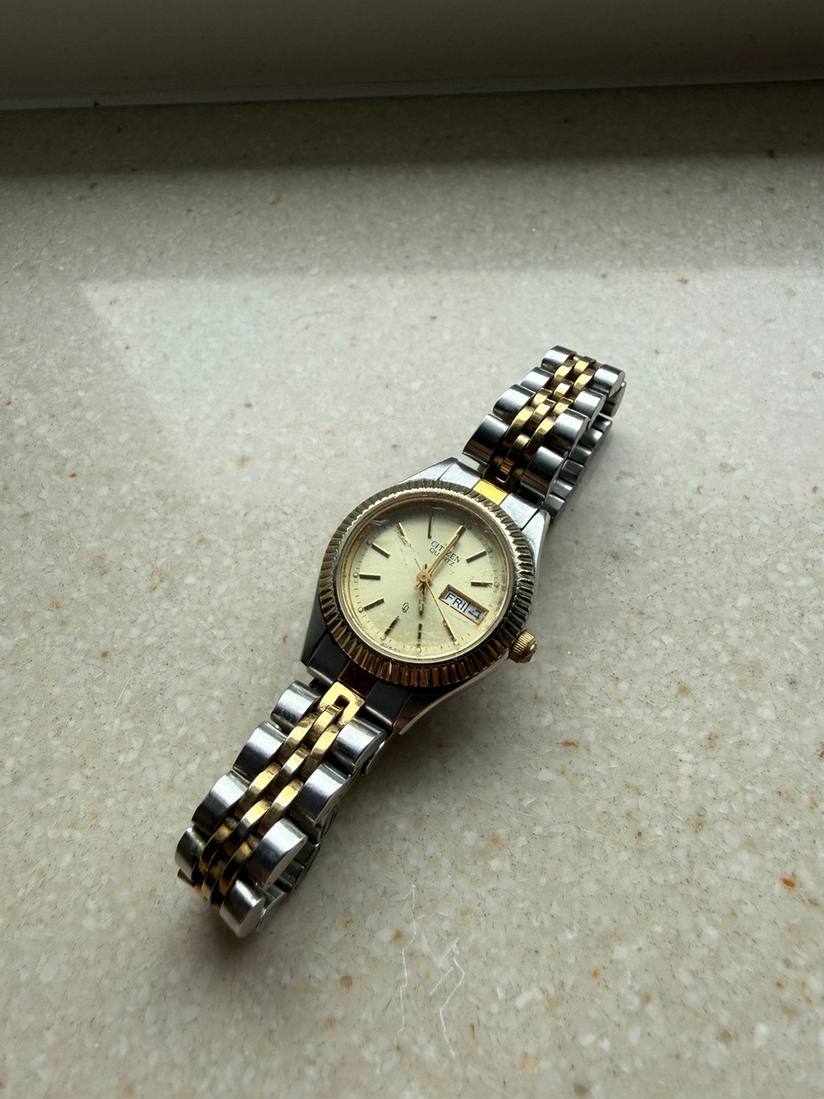 Citizen dameshorloge goud/zilver, niet getest, Sieraden, Tassen en Uiterlijk, Horloges | Dames, Overige merken, Staal, Gebruikt