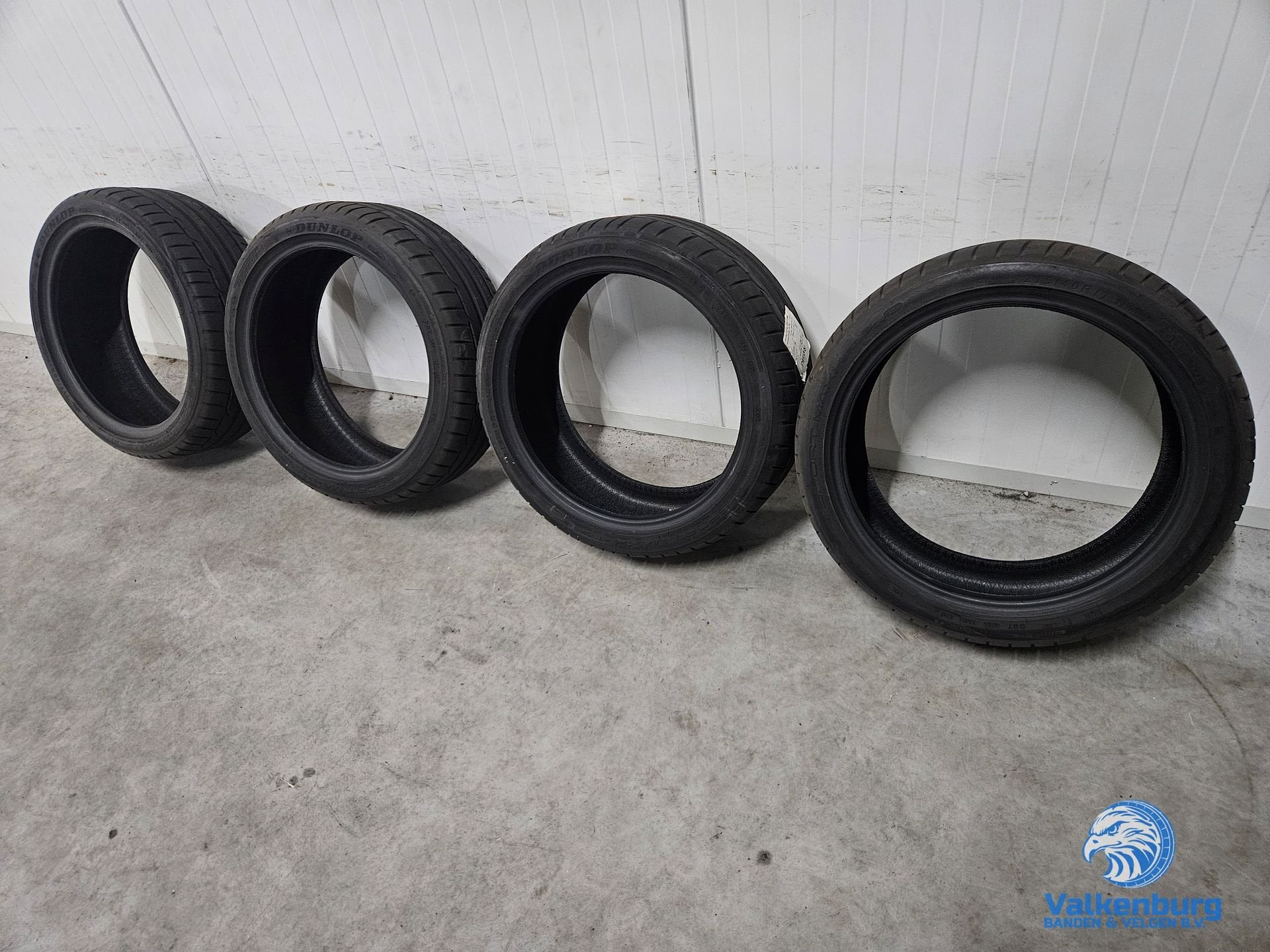 7mm! Zomerbanden 215/40R17 Dunlop Sport Maxx