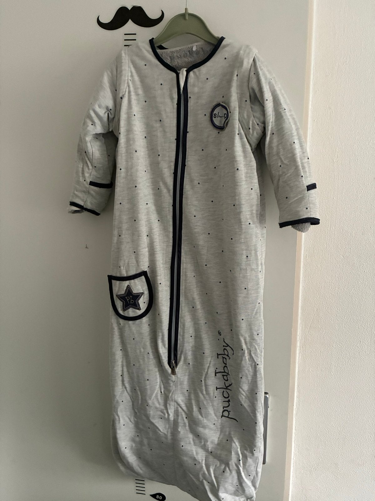 Puckababy slaapzak grijs met sterren en dubbele rits, Gebruikt, Puckababy, Ophalen of Verzenden, Grijs