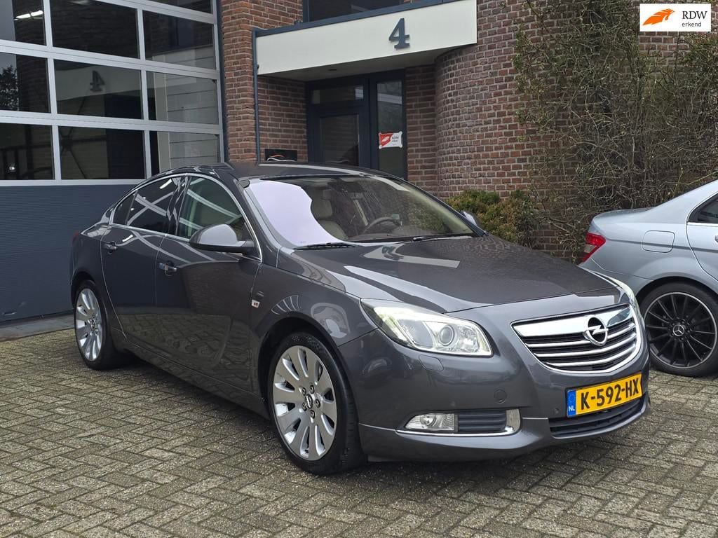 Opel Insignia 2.0 T Edition Automaat |Leer |Xenon, Gebruikt, 4 cilinders, Bedrijf, Sedan