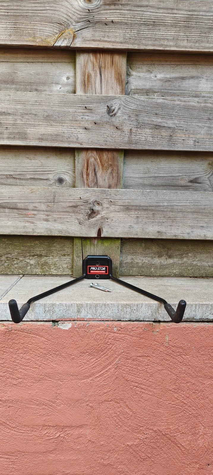 Muurbeugel voor fietsophanging, van Pro Stor, Ophalen, Zo goed als nieuw