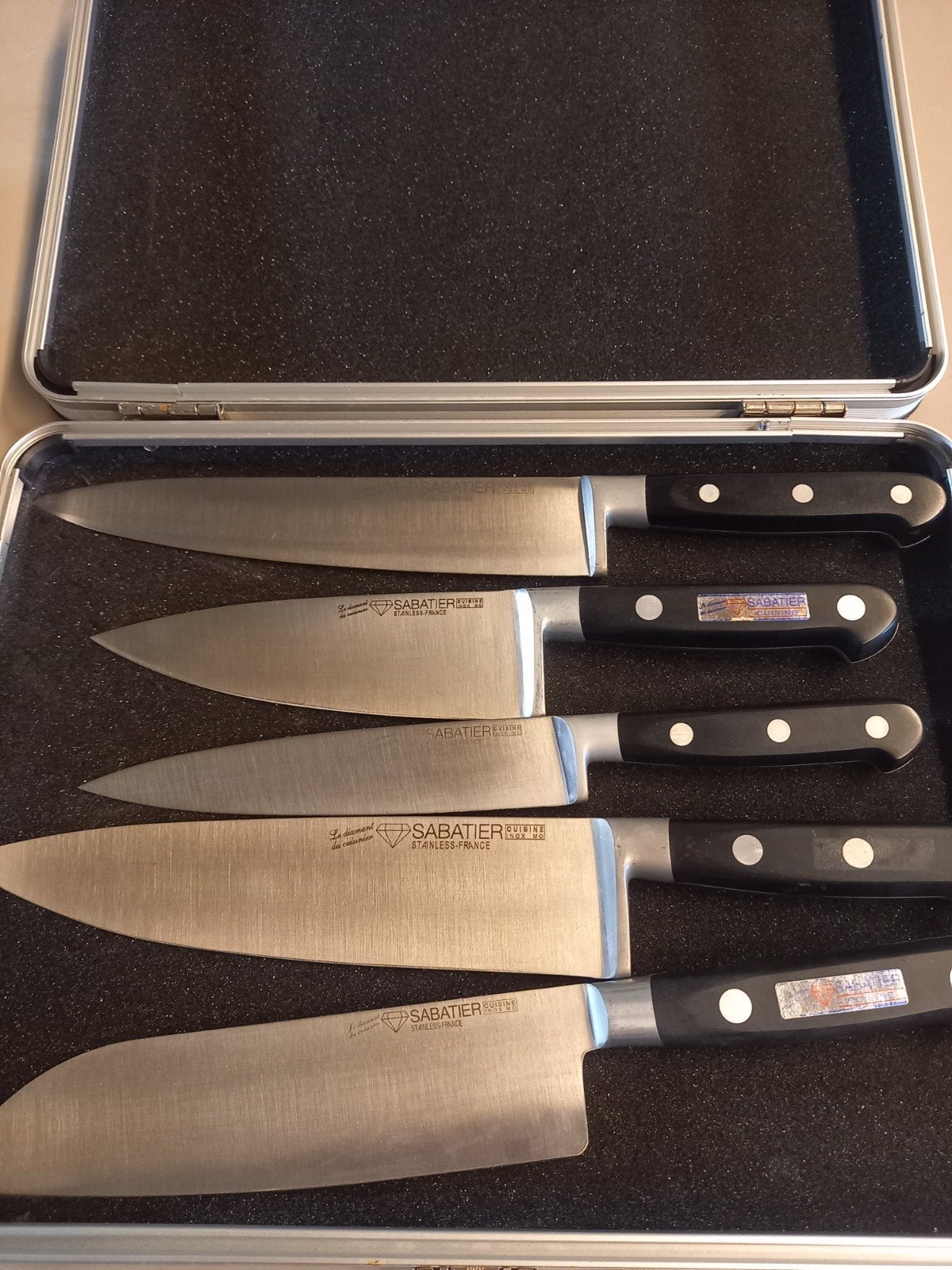 Sabatier Cuisine Messenset in Koffer - Le Cordon Bleu, Gebruikt, Los bestek, Ophalen of Verzenden, Rvs of Chroom