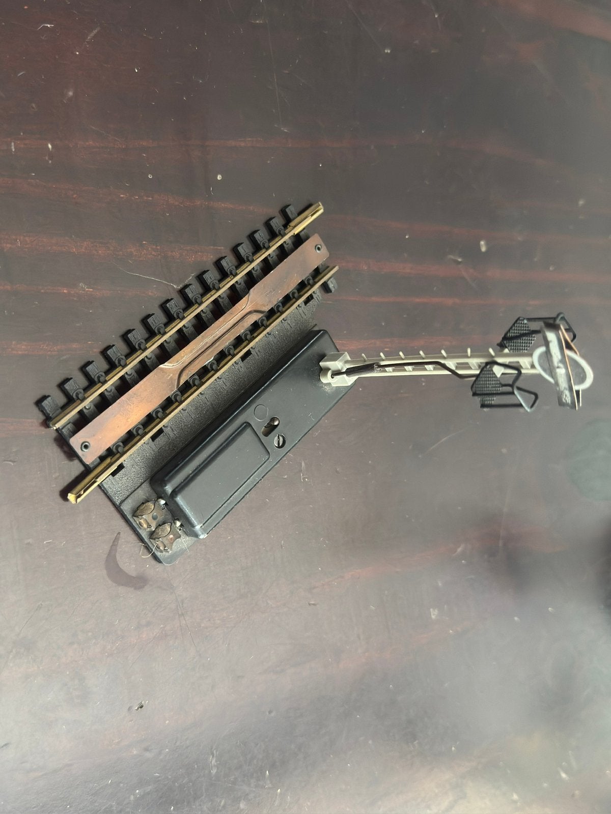 Fleischmann ontkoppelrail met mast | 1/87 modelspoor h0, Gebruikt, Gelijkstroom, Fleischmann, Rails