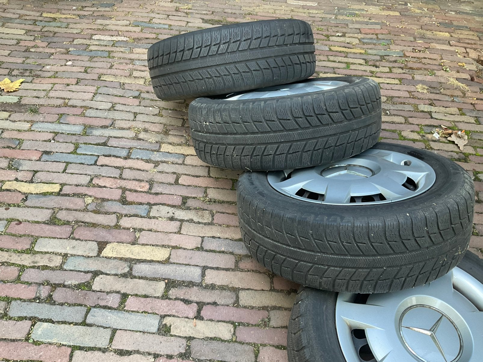 Mercedes-Benz winterbanden 205/55 R165 Merk Michelin., Auto-onderdelen, Banden en Velgen, Ophalen