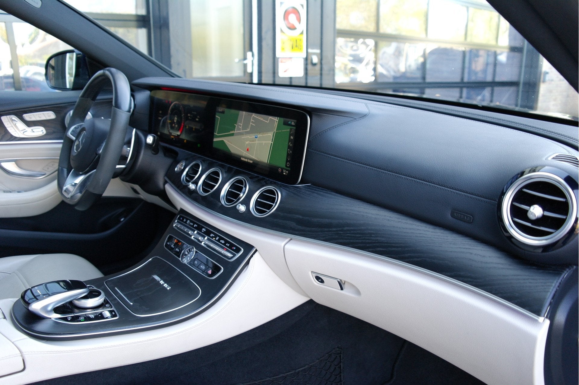 Mercedes-Benz E-Klasse AMG 63 4MATIC 572 PK Premium Plus | D, Auto's, Gebruikt, 572 pk, Blauw, Vierwielaandrijving