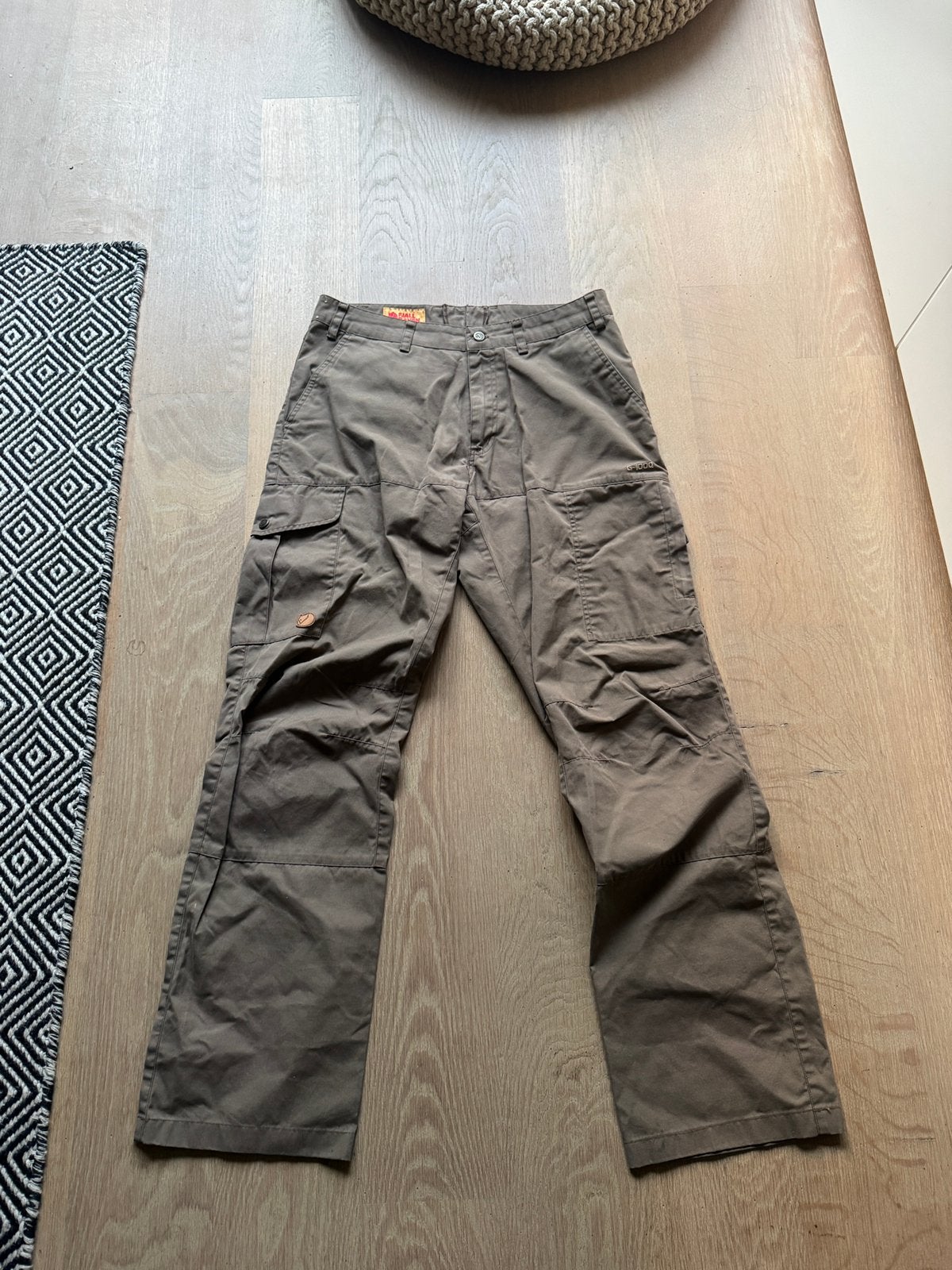 Prachtige Fjallraven Karl pro trouser Maat 48 Stof g1000, Kleding | Heren, Ophalen of Verzenden, Zo goed als nieuw, Maat 48/50 (M)