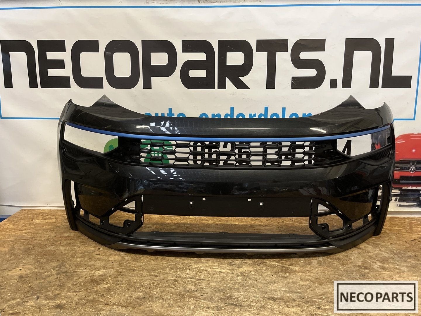LYNK & CO LYNK CO VOORBUMPER BUMPER ORIGINEEL, Auto-onderdelen, Carrosserie en Plaatwerk, Bumper, Overige automerken, Voor, Gebruikt