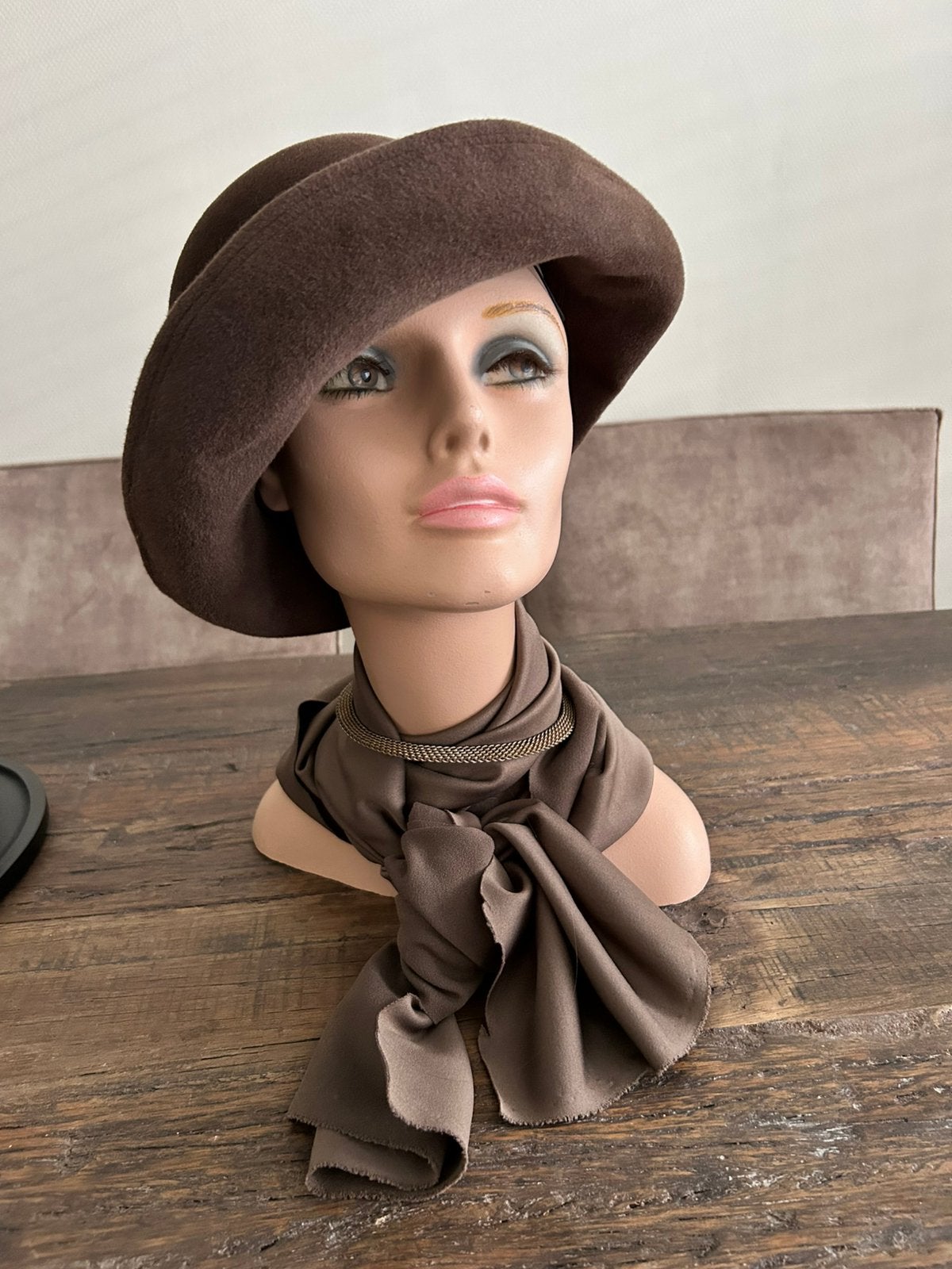 PRACHTIG ETALAGE HOOFD BUSTE  HOEDENHOOFD MANNEQUIN …, Ophalen of Verzenden