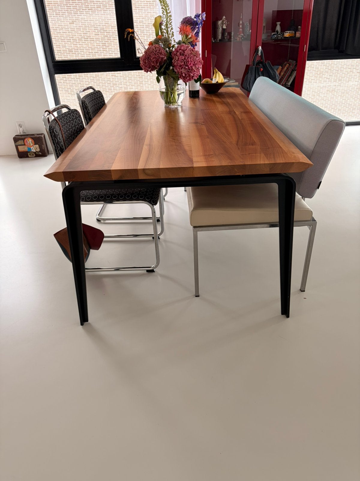 Eettafel Ligne Roset eettafel Odessa Blad noten 180*98 cm, Gebruikt, 50 tot 100 cm, Nvt, 150 tot 200 cm
