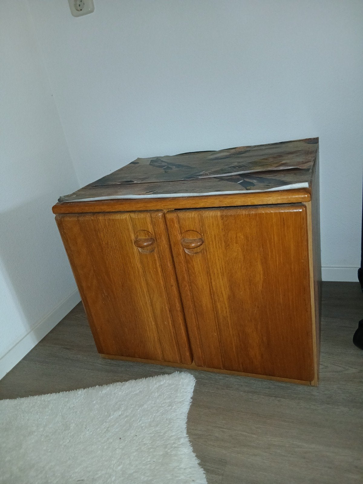 kastje gratis op te halen, Huis en Inrichting, Ophalen of Verzenden, 50 tot 75 cm, 50 tot 100 cm