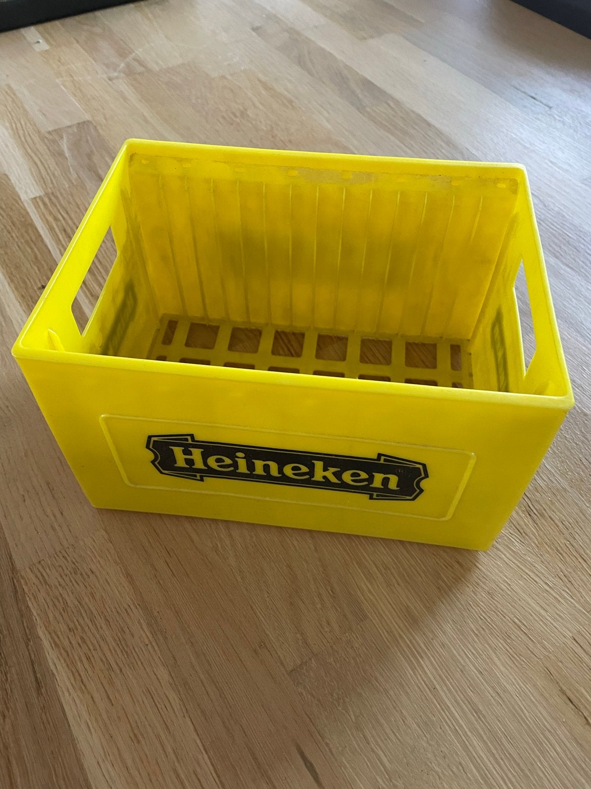 Heineken CD kratje - Geel, Ophalen of Verzenden, Gebruikt, Overige typen, Heineken