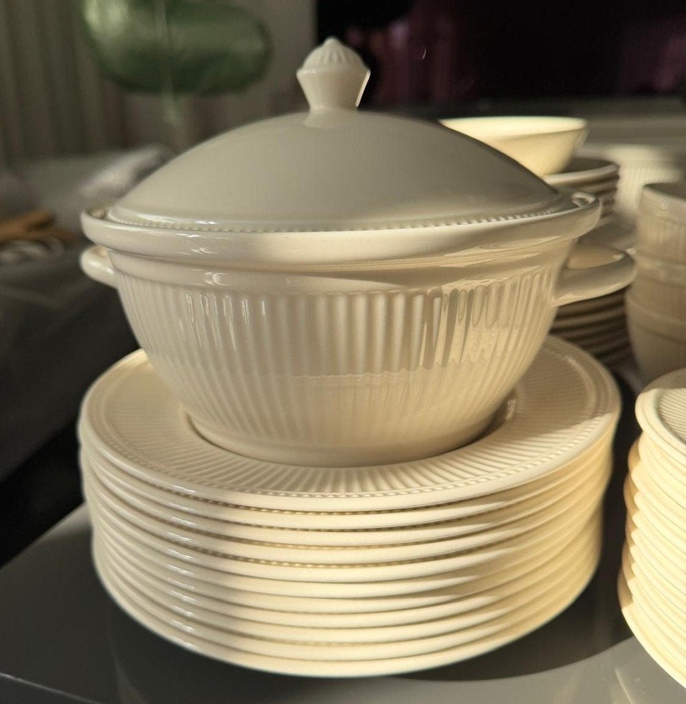 Wedgwood Windsor Servies, circa 60 stuks, Ophalen, Overige materialen, Gebruikt, Overige typen