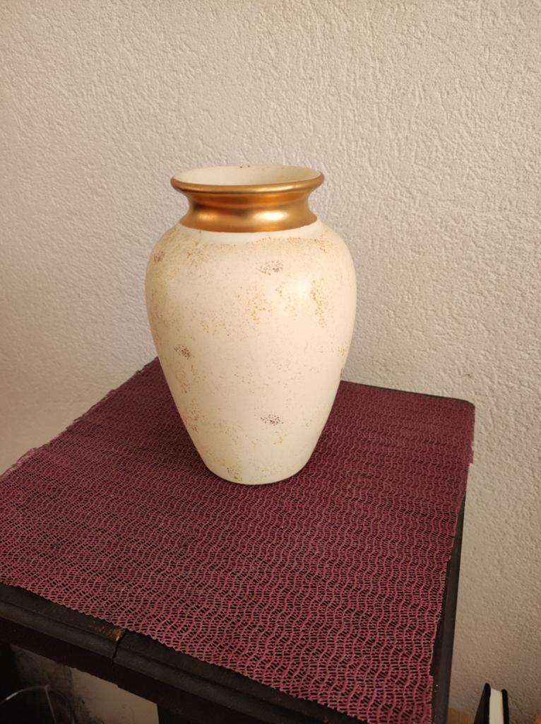 Decoratieve vaas met gouden rand, Ophalen of Verzenden
