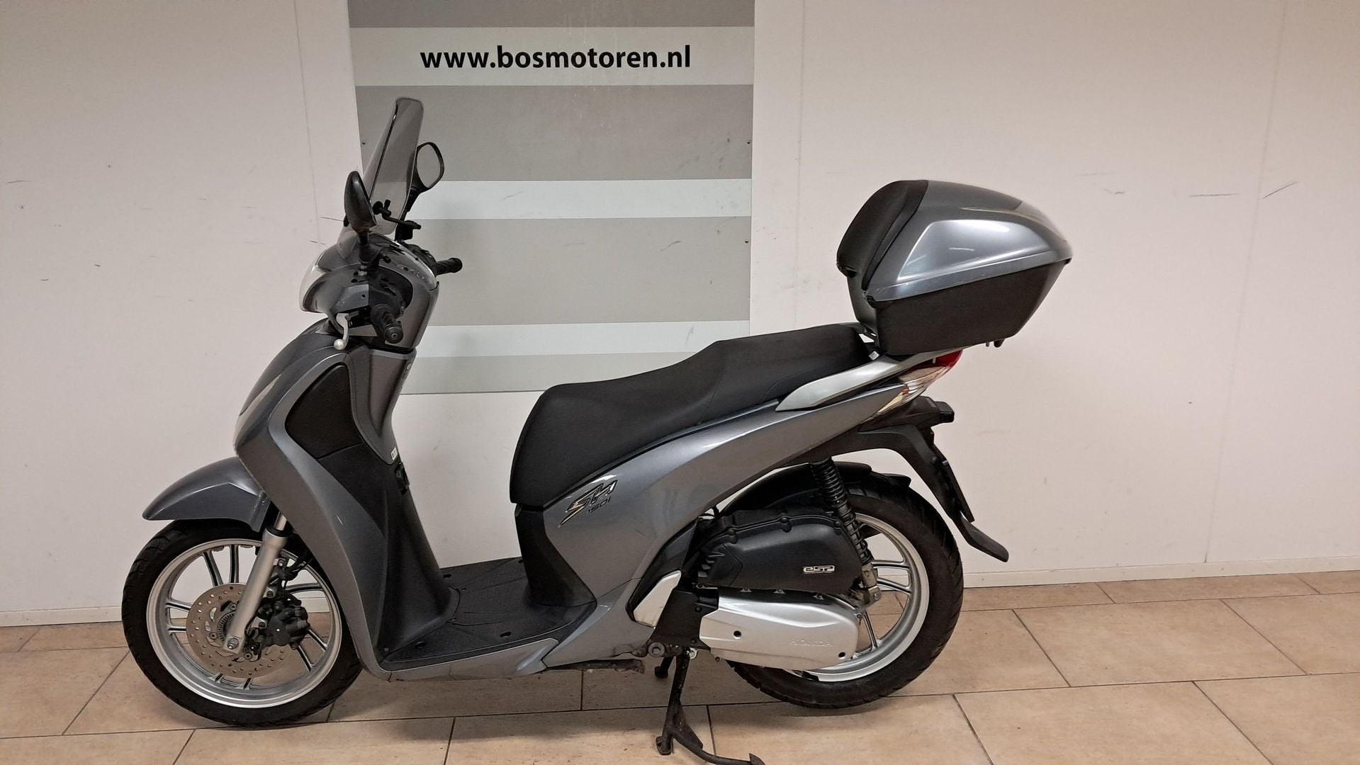 HONDA SH 150i (bj 2014), Motoren, Motoren | Honda, Scooter, HONDA, Bedrijf, Onbekend