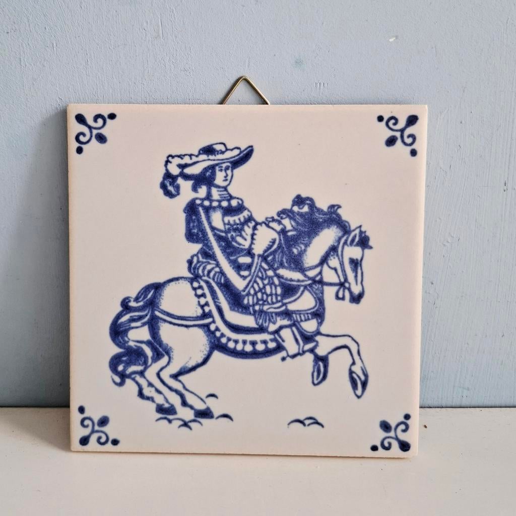 Mosa Maastricht tegel 'ruiter' in Delfts Blauw, Antiek en Kunst, Ophalen of Verzenden