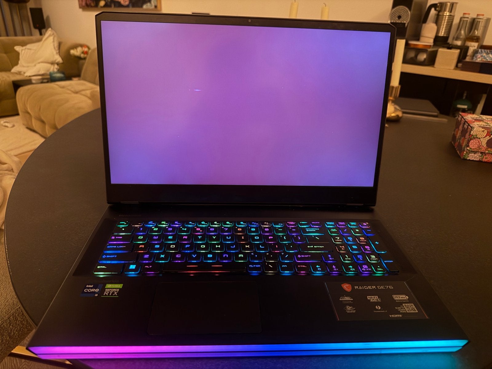 Foto 3 van MSI Raider GE76 Gaming Laptop - i9-12900HK, RTX 3080, 32GB R