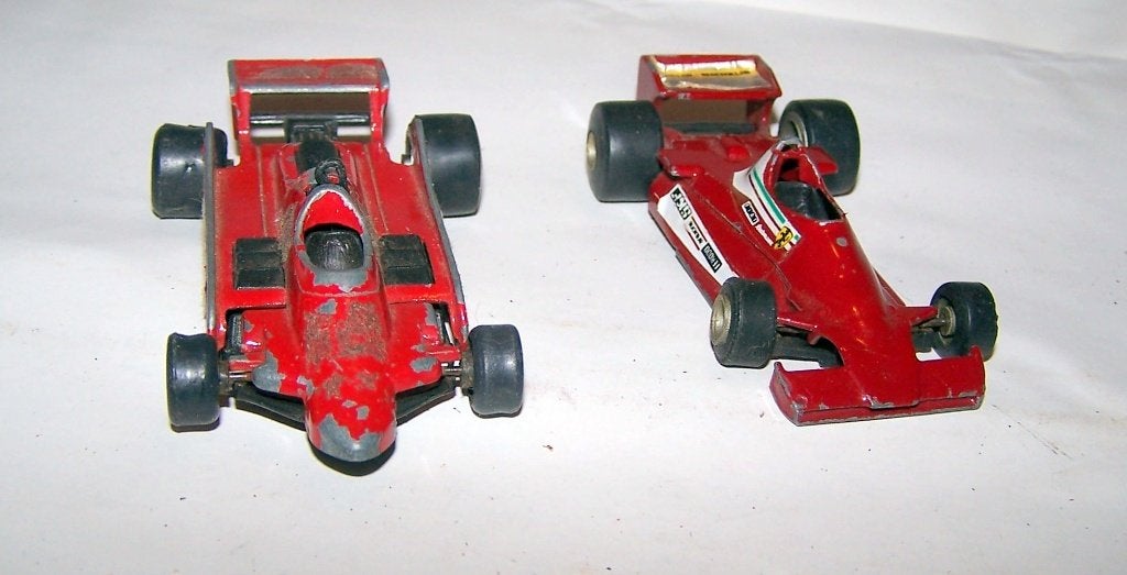2 zeer zeldzame vintage Yaxon AlfaRomeo Formule 1 modellen., Ophalen of Verzenden, Zo goed als nieuw, Auto