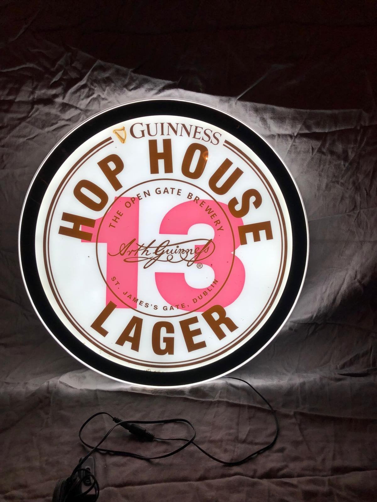 HOP HOUSE LAGER led lichtreclame, Verzamelen, Biermerken, Ophalen of Verzenden, Reclamebord, Plaat of Schild, Overige merken
