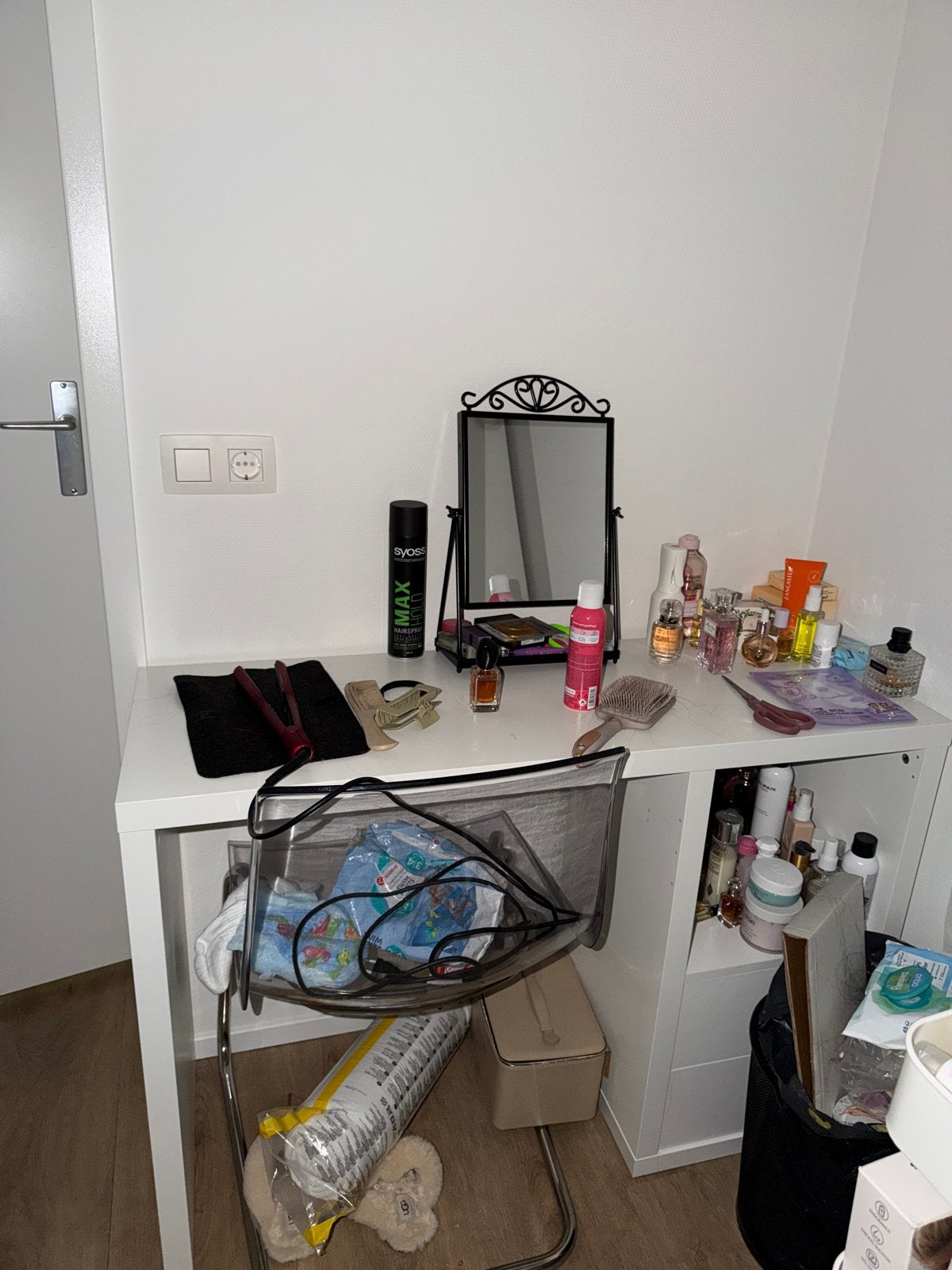 Ikea make-uptafel met stoel, Ophalen, Gebruikt, 50 tot 100 cm, Minder dan 100 cm
