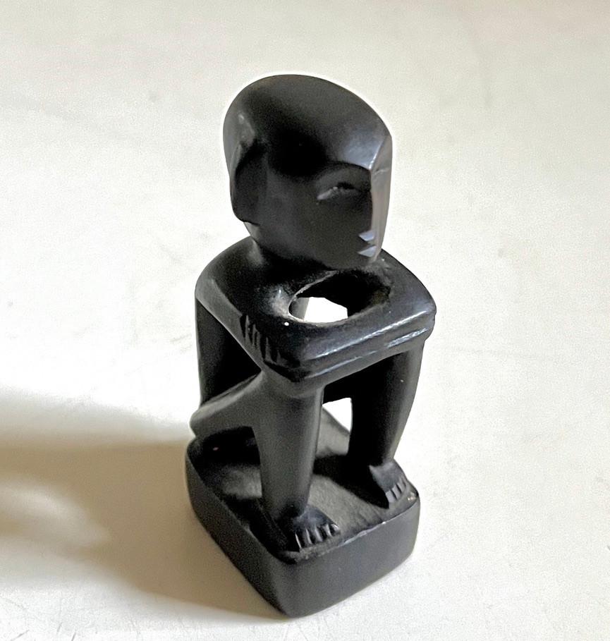 Klein ebbenhouten beeldje, Antiek en Kunst, Ophalen of Verzenden