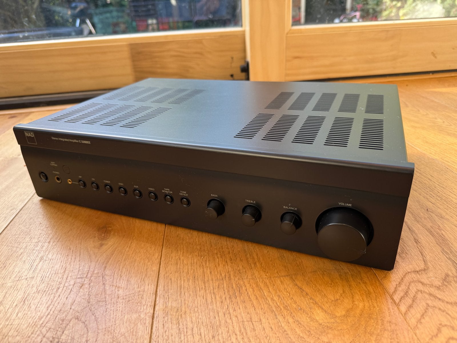 NAD C 326BEE Stereo Geïntegreerde Versterker, Zo goed als nieuw, 60 tot 120 watt, Stereo, Ophalen