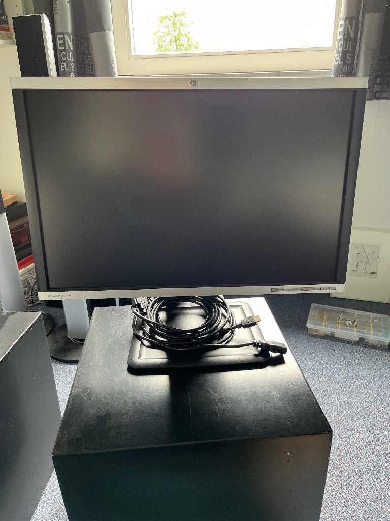 Monitor zwart HP Compaq LA2405x, Ophalen, Hp, Gebruikt, In hoogte verstelbaar