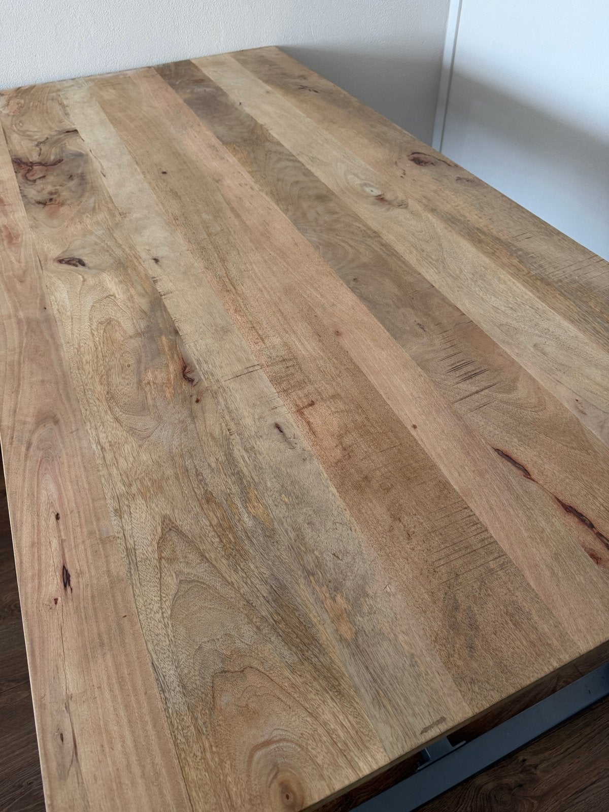 Houten eettafel met metalen onderstel, Huis en Inrichting, Ophalen, Gebruikt, 50 tot 100 cm, Vijf personen of meer