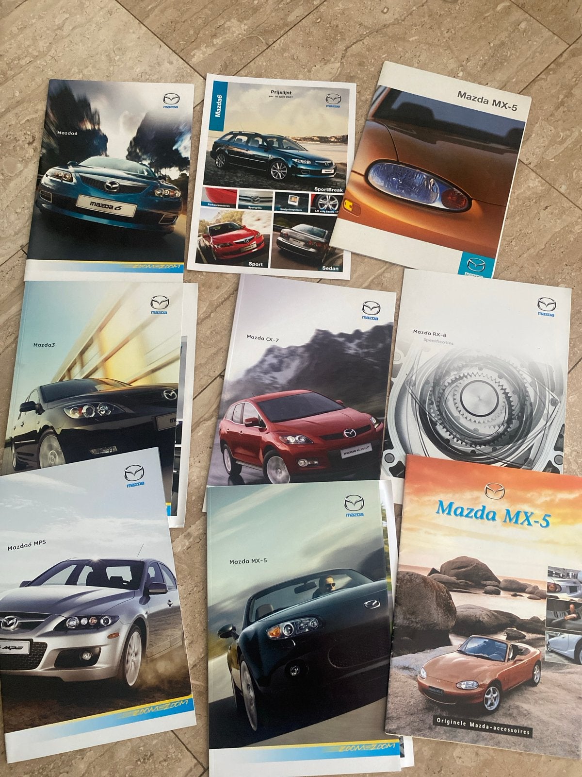 Diverse Mazda Brochures - MX-5, Mazda3, Mazda6, RX-8, CX-7, Ophalen of Verzenden, Zo goed als nieuw, Mazda