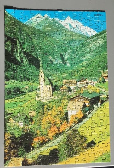 MB puzzeltjes 200 stukjes, Ophalen of Verzenden, Minder dan 500 stukjes, Gebruikt, Legpuzzel