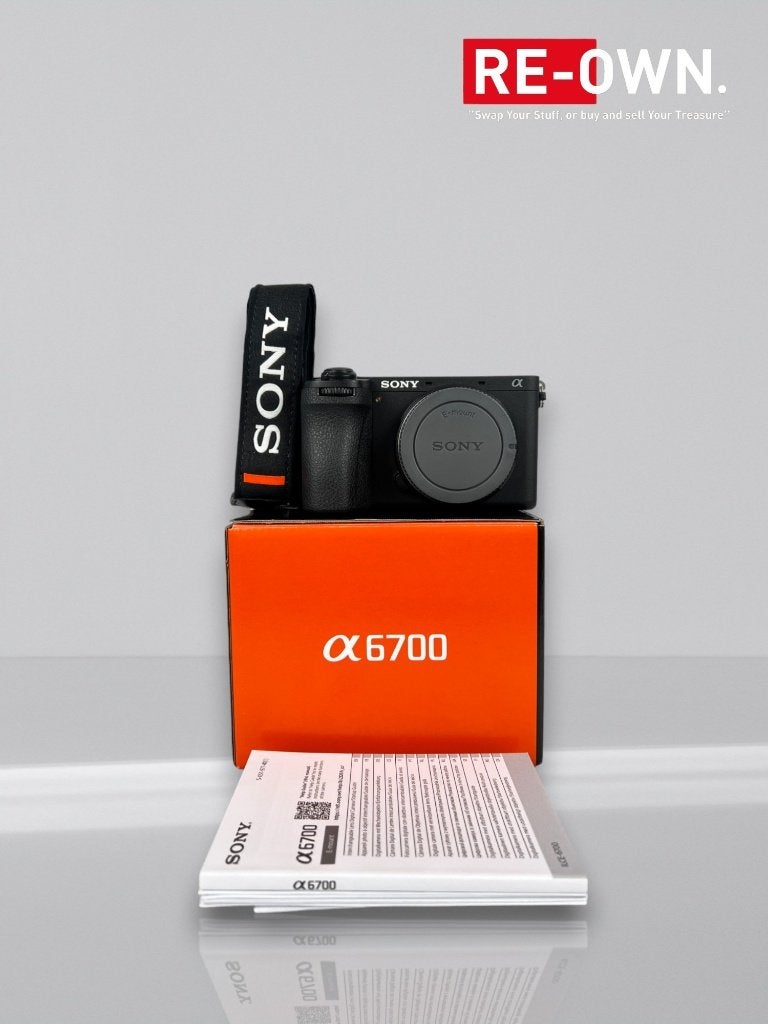 Sony A6700 body **topstaat + doos + garantie tm 2027**