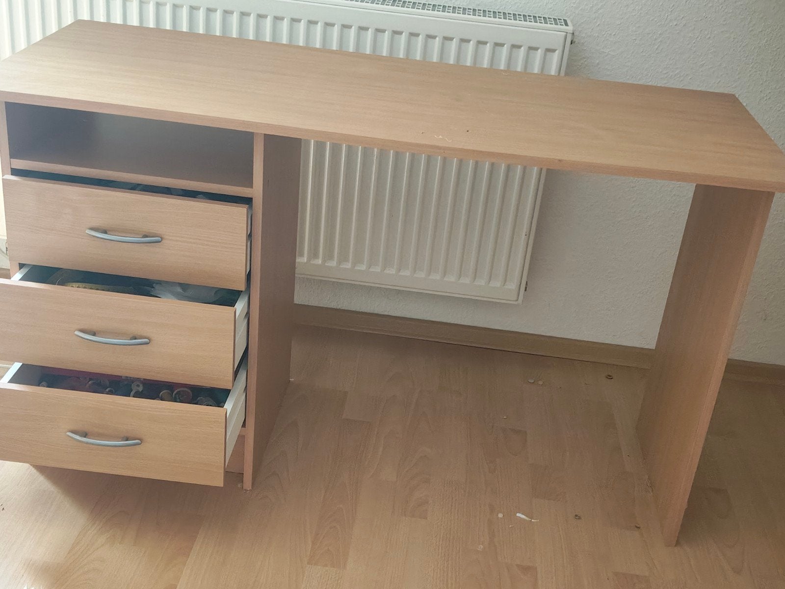 IKEA Bureautje met fineer afwerking en lades, Ophalen, Met lades, Gebruikt, Hout