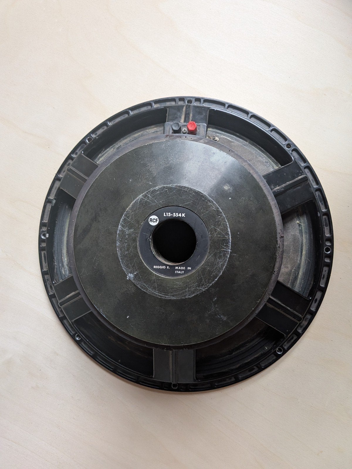 RCF L15-554K, Gebruikt, Subwoofer, Ophalen of Verzenden, 150 watt of meer