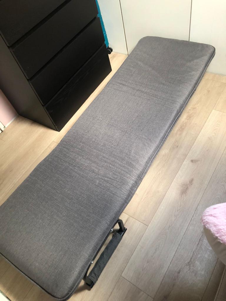Zo goed als nieuwe slaapbank / opklapbed - 1x gebruikt, Huis en Inrichting, Ophalen, Nieuw, 190 cm of minder, Grijs