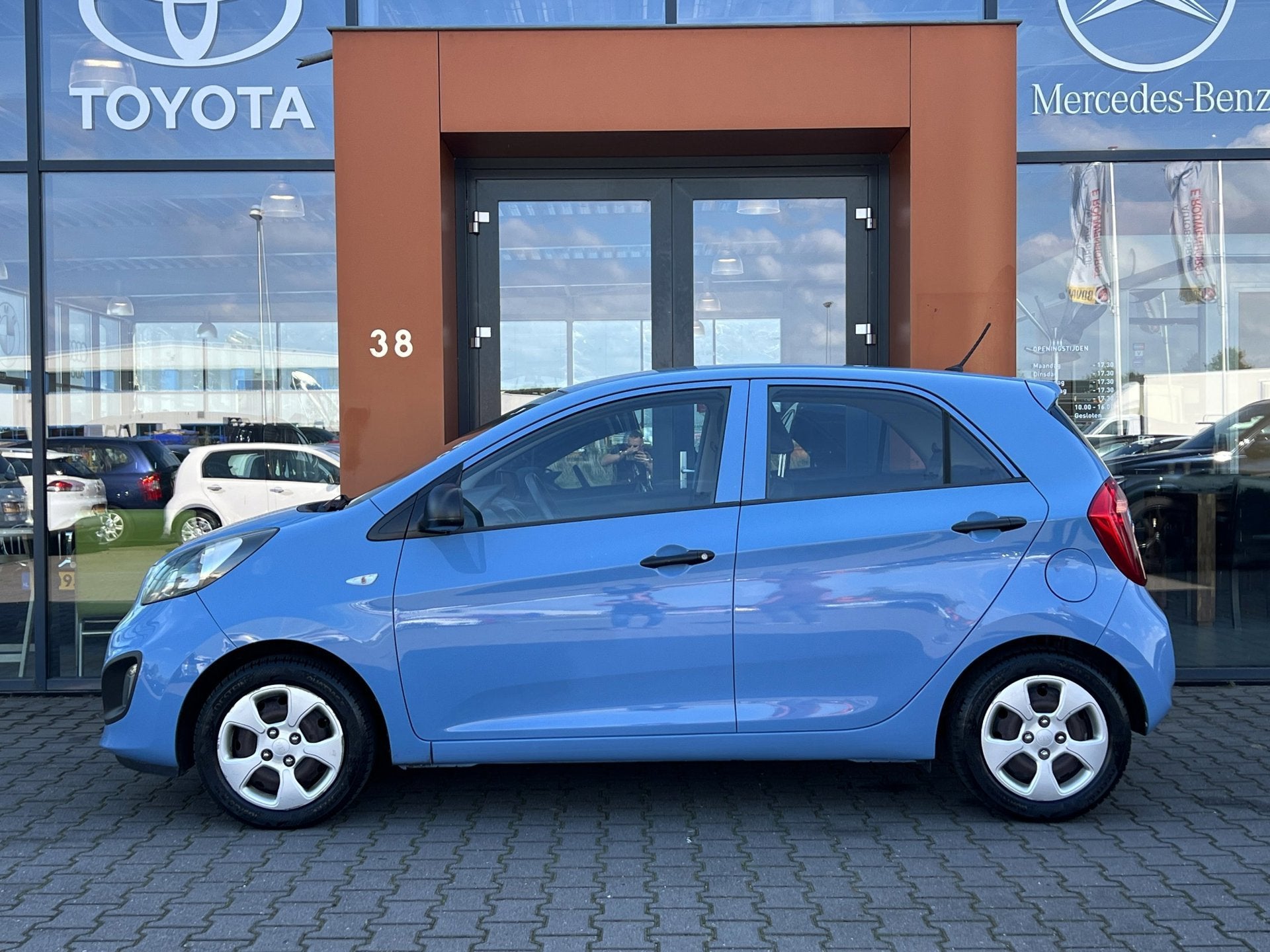 Kia Picanto 1.0 5deurs|Navi|Cruise|Isofix|Bluetooth|APK 2027, Auto's, Voorwielaandrijving, Euro 5, Gebruikt, Origineel Nederlands