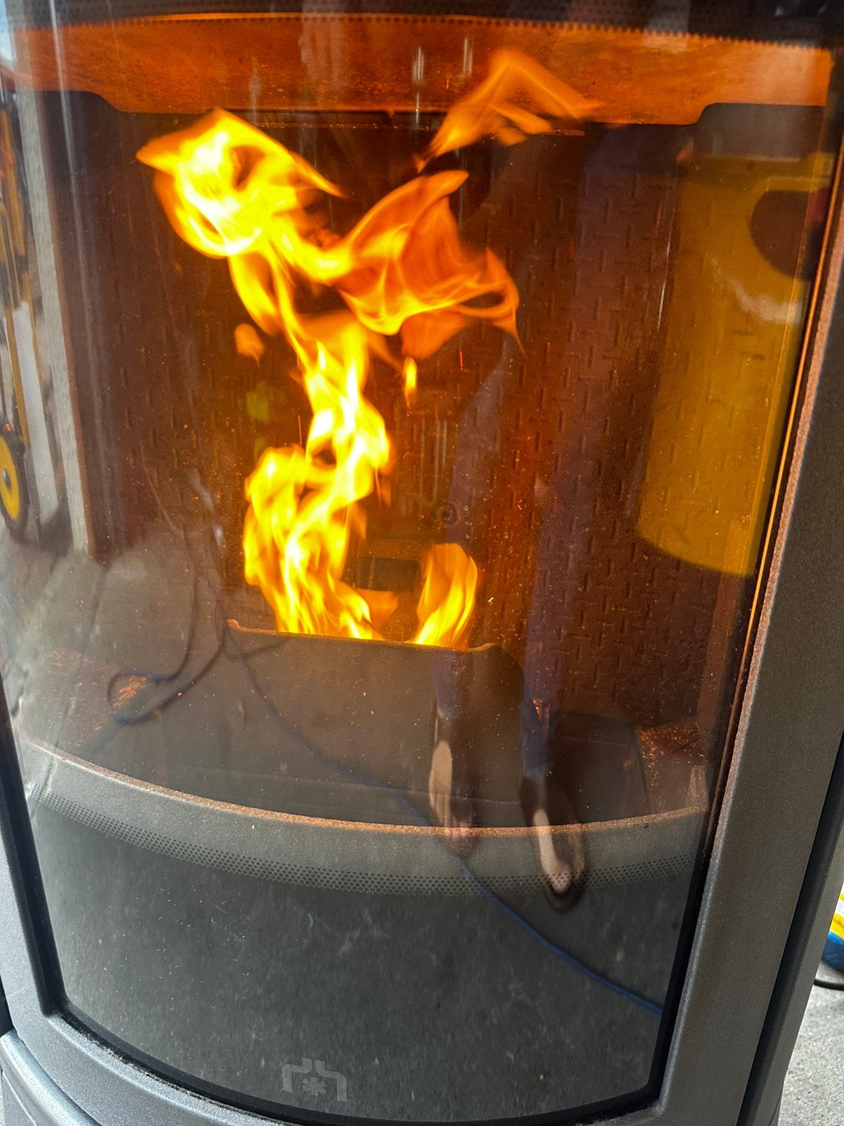 Pelletkachel van het topmerk Edilkamin, Huis en Inrichting, Ophalen, Zo goed als nieuw, Overige brandstoffen, Pelletkachel