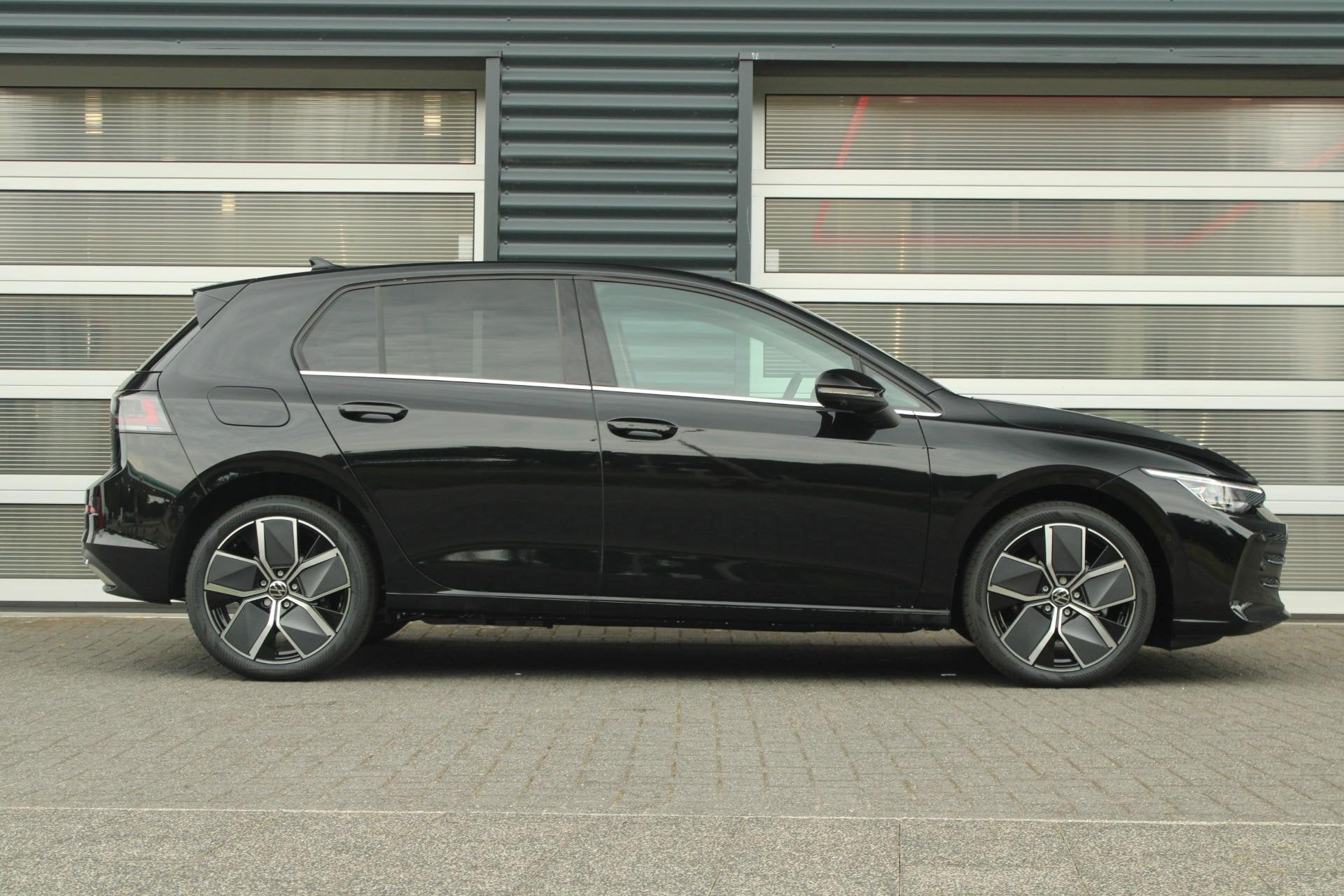 Volkswagen Golf 1.5 eHybrid 204pk Style Edition | Panoramada, Auto's, 12 maanden, 1498 cc, 4 cilinders, 150 min