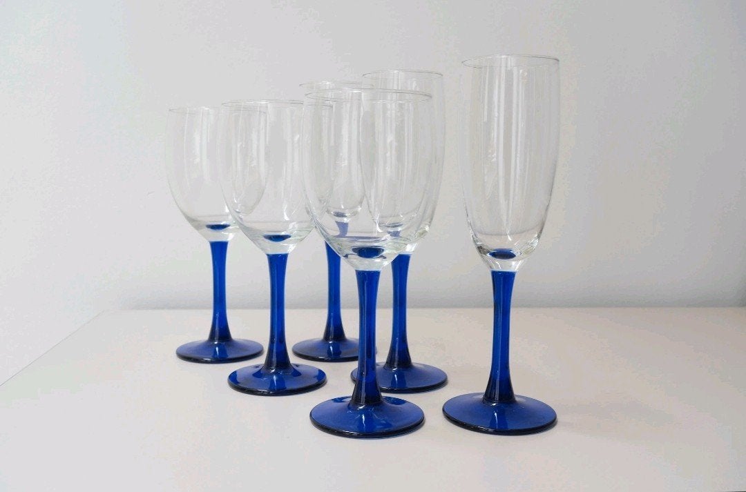 vintage wijn en champagnaglazen met blauwe voet set van 6, Ophalen of Verzenden, Zo goed als nieuw, Overige typen