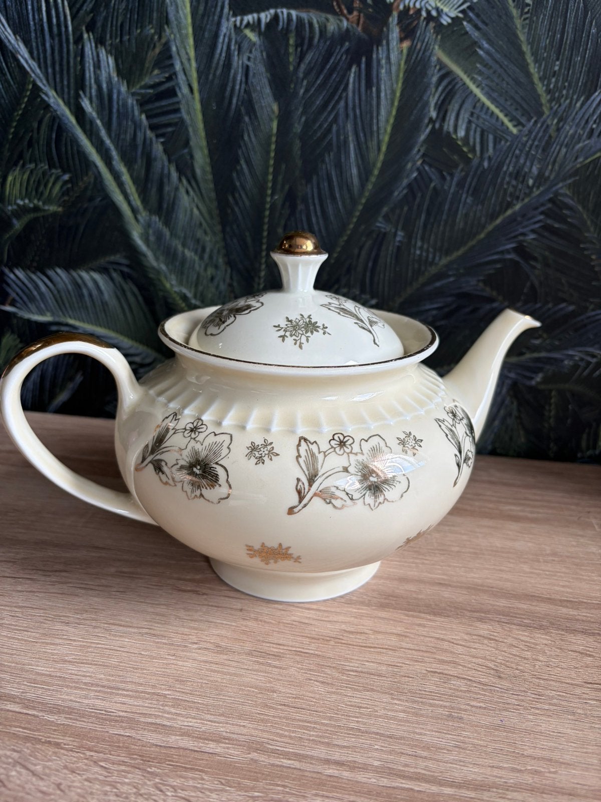 Vintage Mosa Theepot Crème/Geel met Goudkleurige Details, Antiek en Kunst, Ophalen of Verzenden